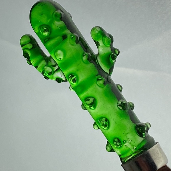 Vintage mini butcher block with decorative spreader knives - Picture 7 of 14